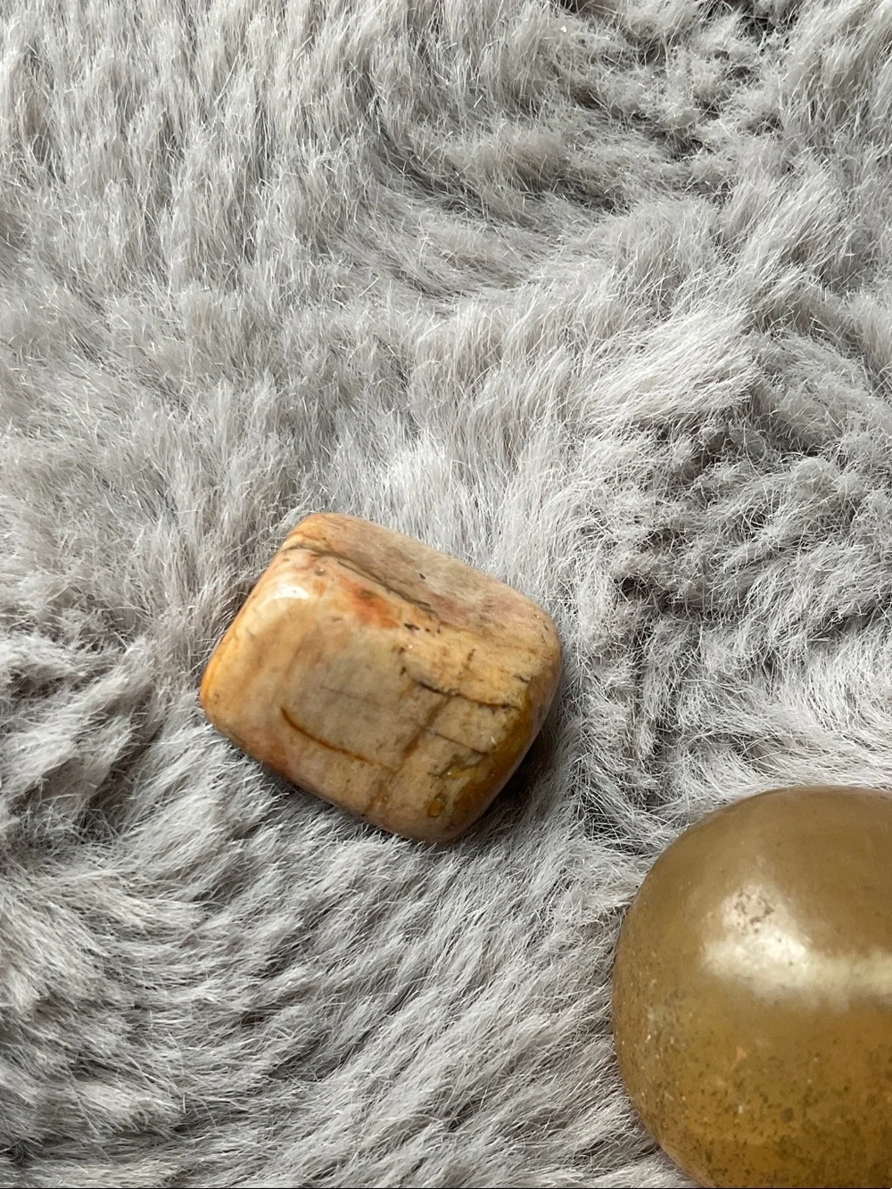 Natural Golden Brown Decorative Tumbled Stones - Home Accents